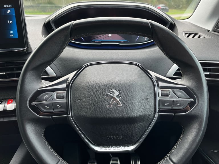  Peugeot 5008 SUV 1.2 Puretech Allure Premium  Plus Suv 5dr Petrol Manual Euro