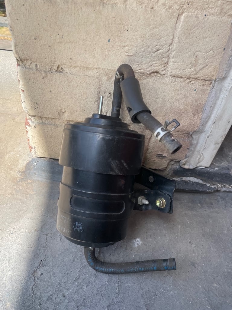 MR2 MK2 Charcoal vapour canister 