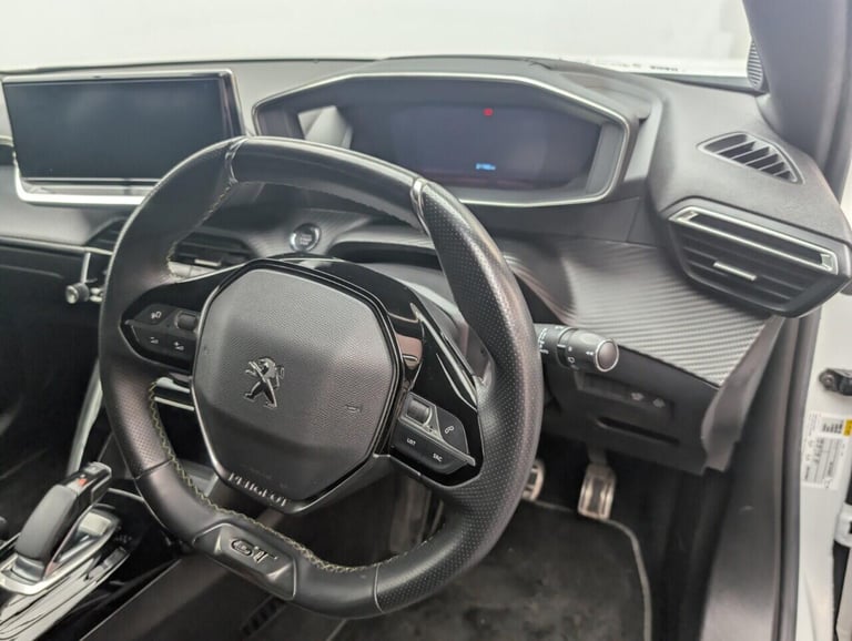 2021 Peugeot E-2008 50kWh GT SUV 5dr Electric Auto (136 ps) - SAT NAV, HEATED SEATS, ALLOY HATCHB...