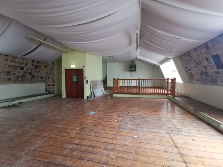 large first floor space space available Walsall Town centre