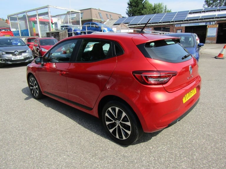 2021 71 RENAULT CLIO 1.0 TCE ICONIC HATCHBACK 5DR PETROL MANUAL EURO 6 (S/S) (90