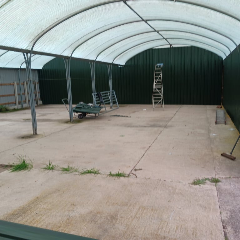 CLASSIC CAR STORAGE OR SMALL BUSINESS UNIT LARGE AREA RURAL SUTTON COLDFIELD 