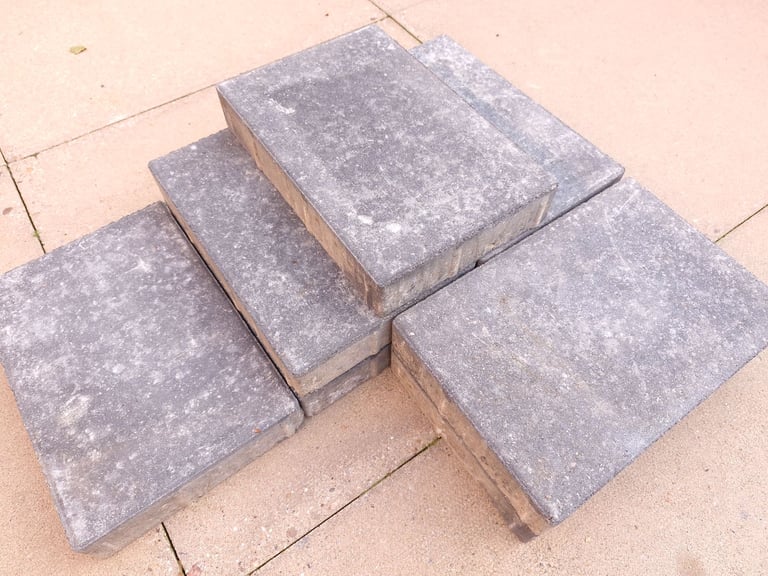 Marshalls Lunar Concrete Paving Blocks - Shadow 300 x 200 x 50mm - Pack of 50