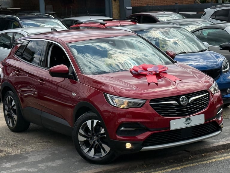 image for 2018 Vauxhall Grandland X 1.2 Turbo Sport Nav Auto Euro 6 (s/s) 5dr HATCHBACK Petrol Automatic