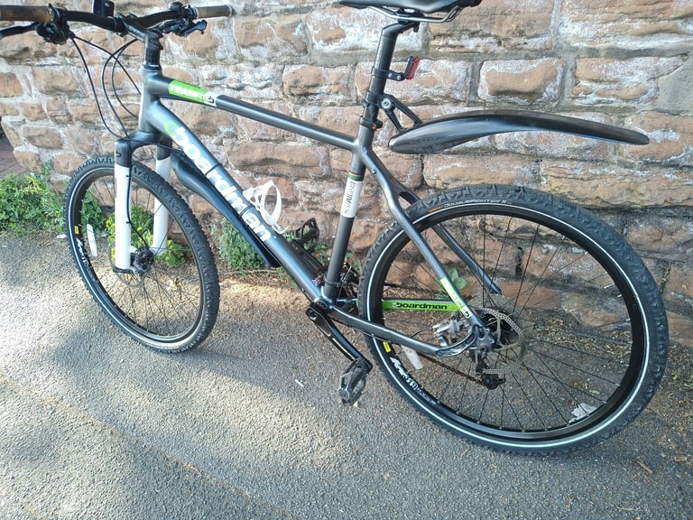 Boardman Team-R Light Weight Cross Country Mountain Bike - Carbon Forks
