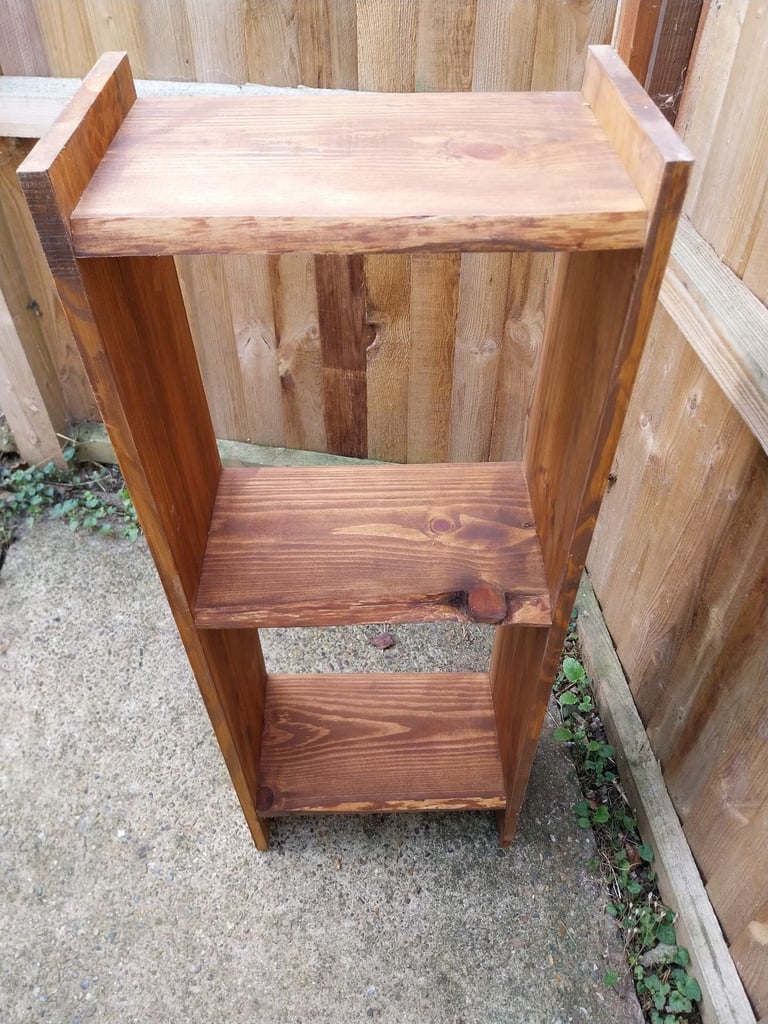 image for Live edge shelfs / book case