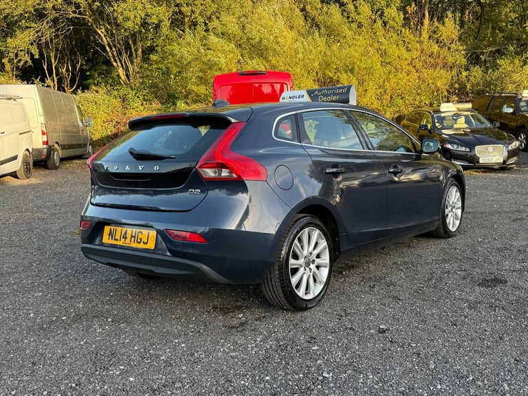 2014 Volvo V40 D2 SE Lux Nav 5dr , No VAT HATCHBACK Diesel Manual