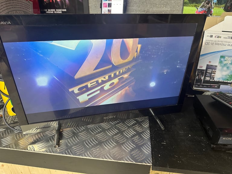 image for Sony TV HD and 2 x blu-ray players