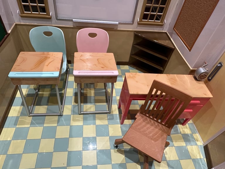 Our Generation School and Dolls 