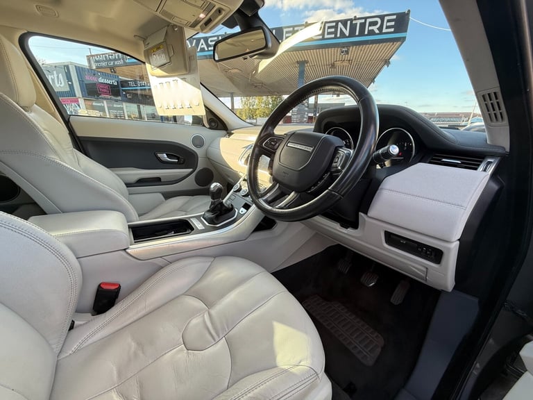 2014 Land Rover Range Rover Evoque 2.2 eD4 Pure 5dr [Tech Pack] 2WD ESTATE Diesel Manual