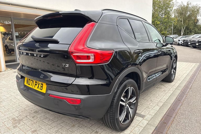 2021 Volvo XC40 1.5 T3 R-Design SUV 5dr Petrol Auto Euro 6 (s/s) (163 ps) ESTATE Petrol Automatic
