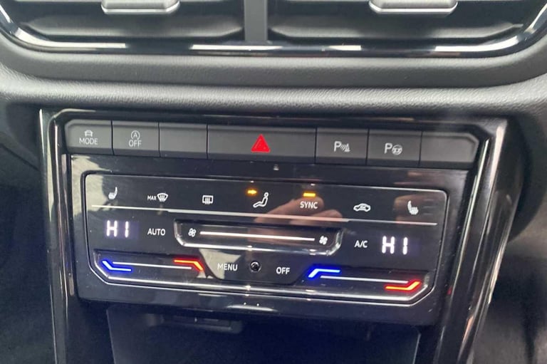 2023 Volkswagen T-Roc 1.5 TSI R-Line 5dr DSG HATCHBACK Petrol Automatic