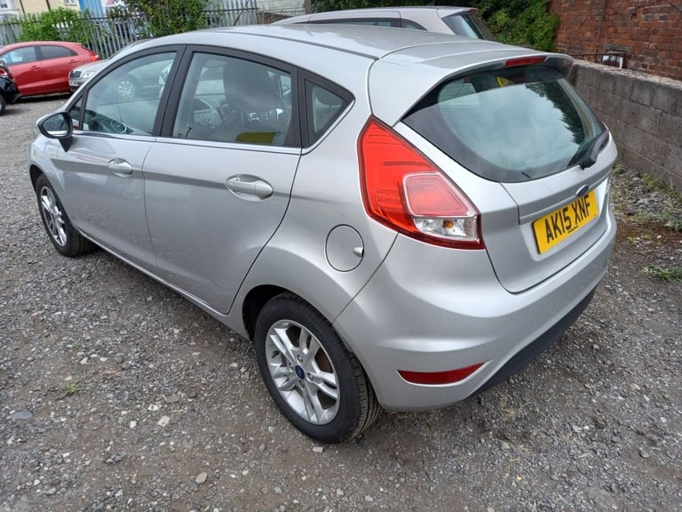 2015 Ford Fiesta 1.25 Zetec Hatchback 5dr Petrol Manual Euro 6 (82 ps) Hatchback Petrol Manual