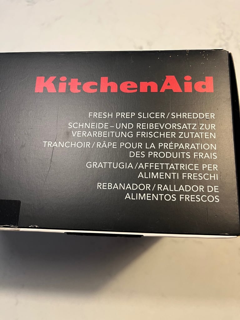 Kitchen Aid Vegetable slicer/Shredder