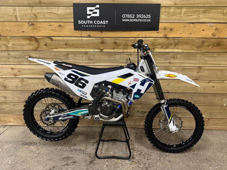 image for HUSQVARNA FC 250 2016 MOTOCROSS BIKE CARBON PARTS