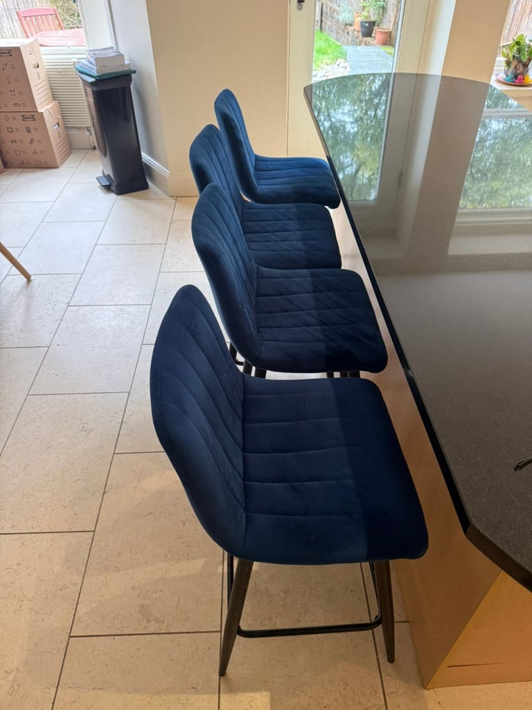image for Set of 4 bar stools