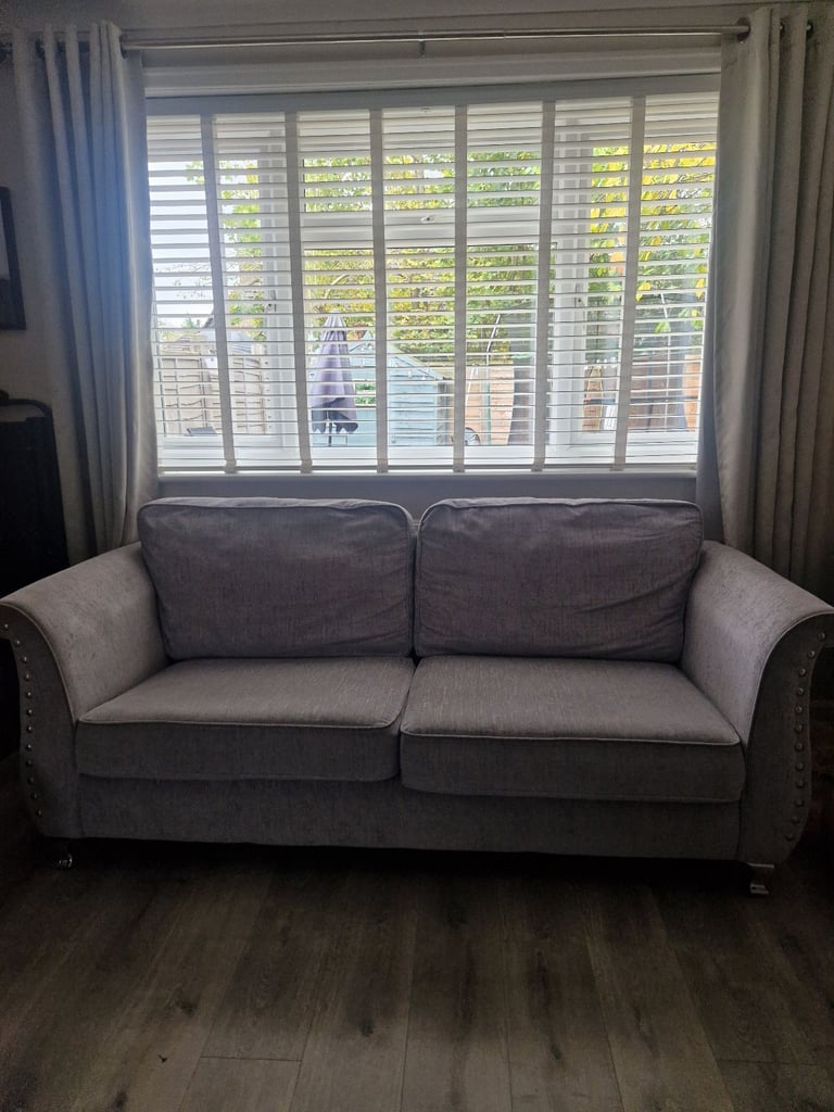 image for 2x 3 seater sofas