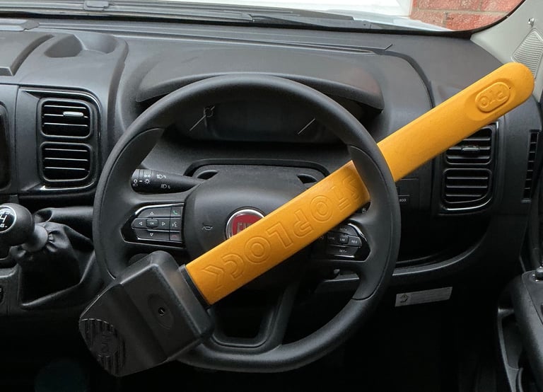 Steering WheeLOCK