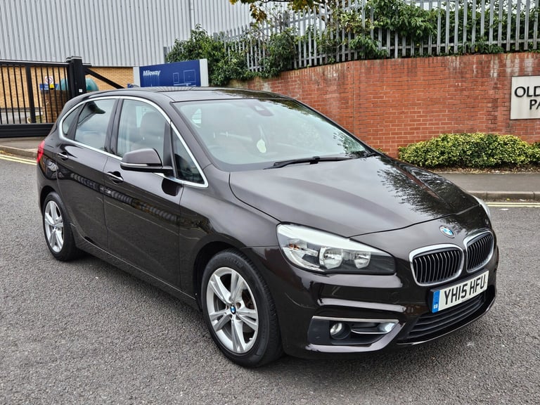 image for 2015 BMW 2 Series 220d Luxury 5dr HATCHBACK Diesel Manual