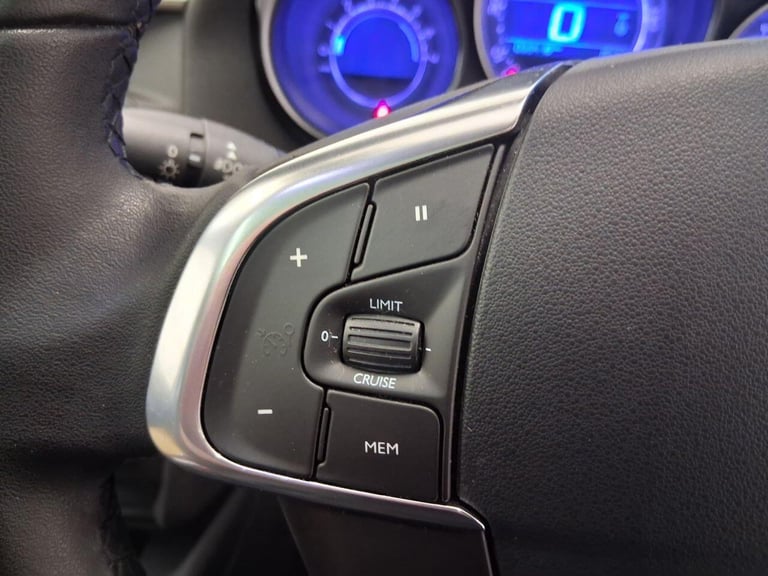 2014 Citroen C4 1.6 HDi 16V Selection Hatchback 5dr Diesel Manual Euro 5 (90 ps) HATCHBACK Diesel...