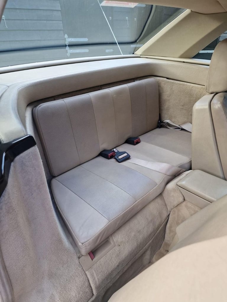 1992 Mercedes-Benz SL 3l 2d  AUTO  190 BHP Convertible Petrol Automatic