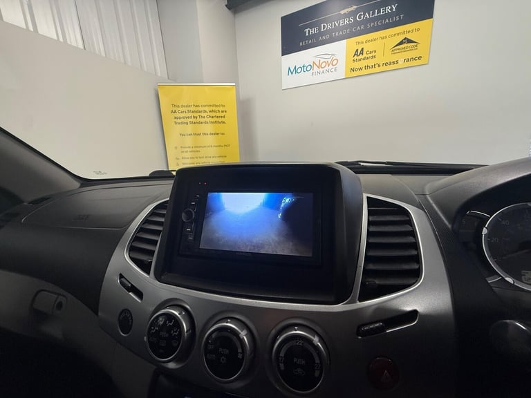 2012 Mitsubishi L200 2.5 DI-D Barbarian Black 4WD Euro 5 4dr (LB) PICK UP Diesel Manual