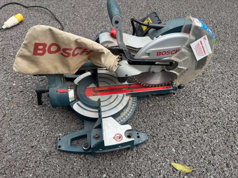 Bosch GCM 8 S 110V Professional Sliding Mitre Saw - Blue in a very good condition