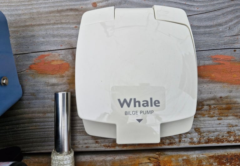 Used Whale Gusher Urchin Bilge Pump 43LPM BP9013 