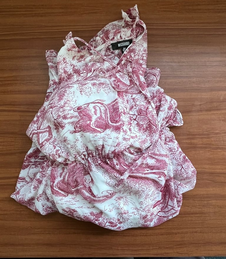Women's Missguided Red & White Lightweight Floral Summer Dress