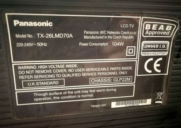 26 Inch Panasonic LCD TV With Remote TX-26LMD70A