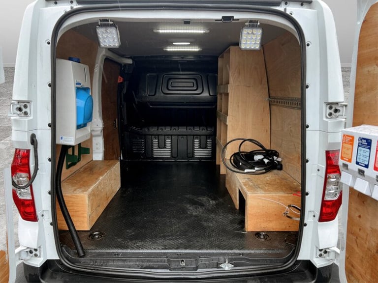  Maxus eDeliver 3 Panel Van Electric Automatic