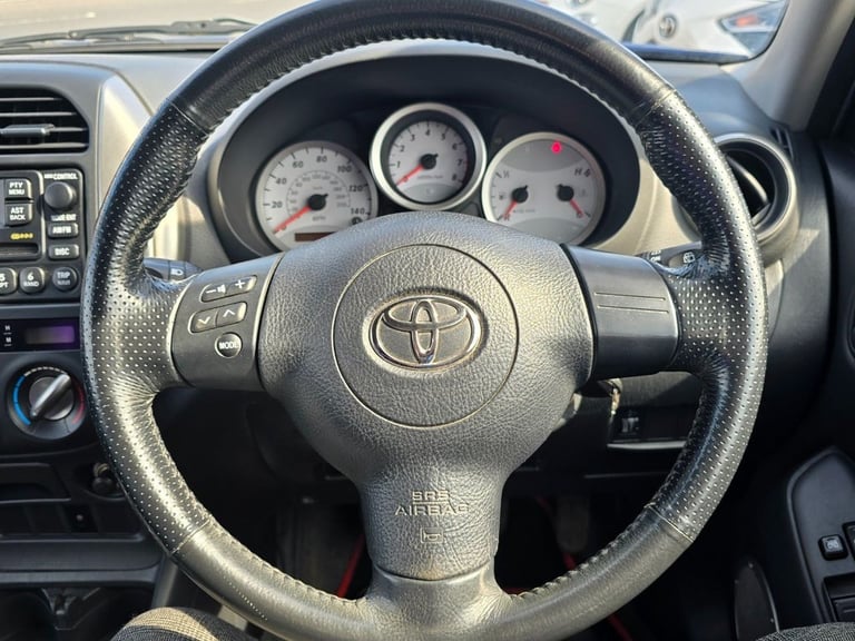 2004 Toyota RAV4 2.0 XT3 3dr ESTATE PETROL Manual