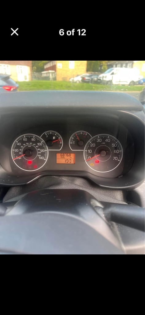 Fiat, GRANDE PUNTO, Hatchback, 2010, Manual, 1368 (cc), 5 doors