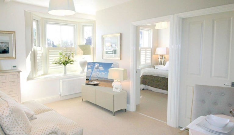 🏡 Two-Bedroom Flat for Rent – Sevenoaks High Street - (unfurnished)