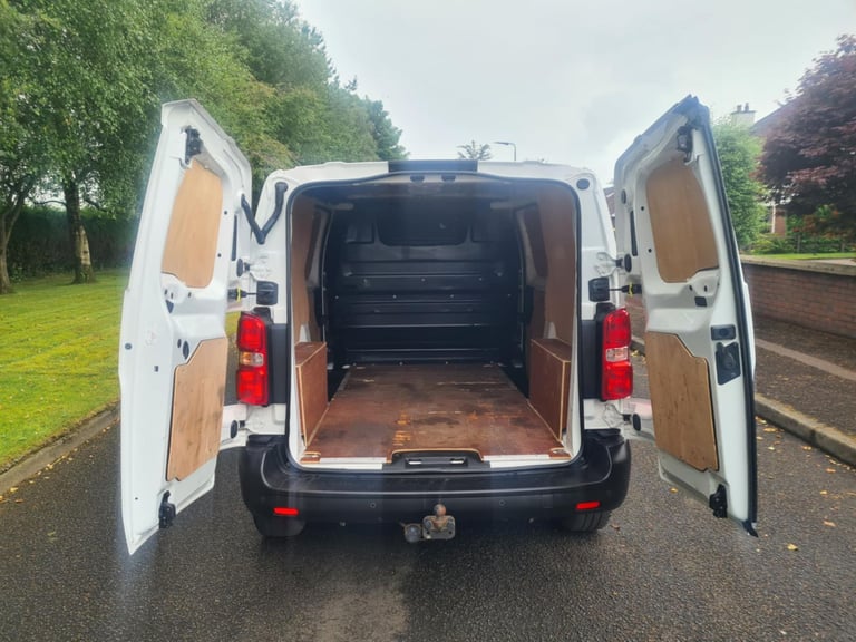 2021 Vauxhall Vivaro 1.5 D F2900 Dynamic