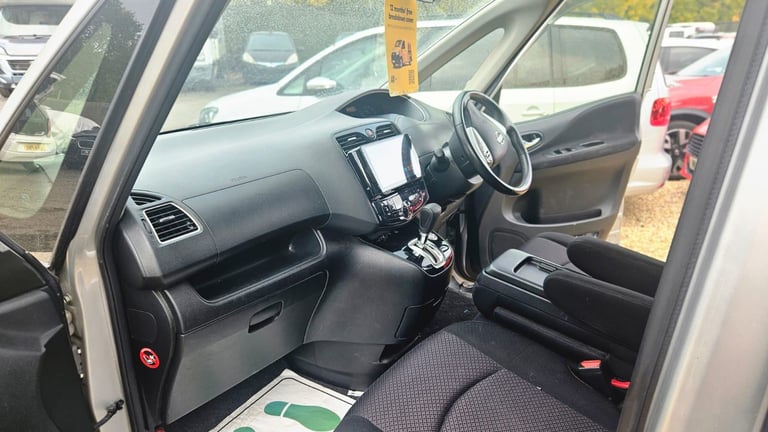 2013 Nissan serena hybrid automatic