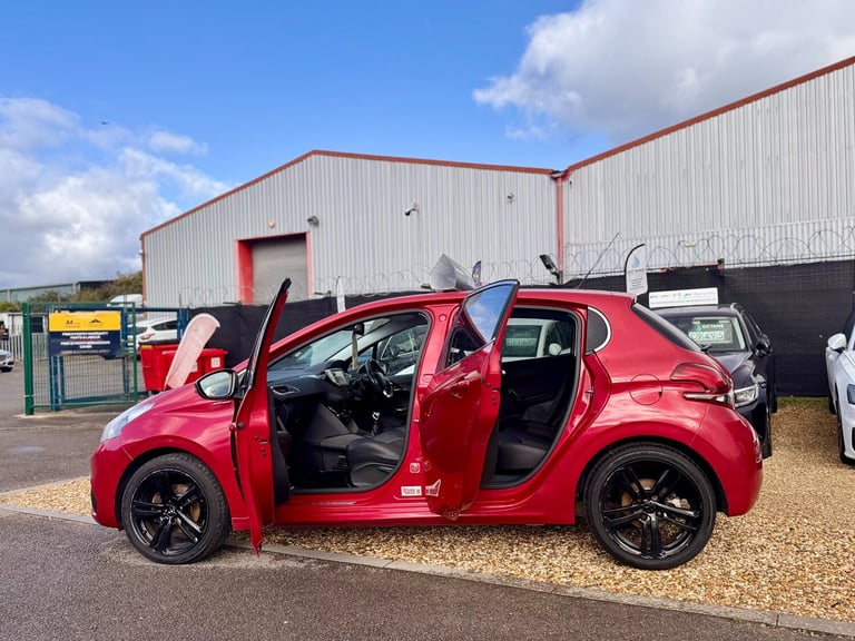 2015 Peugeot 208 1.6 BlueHDi 120 GT Line 5dr HATCHBACK Diesel Manual