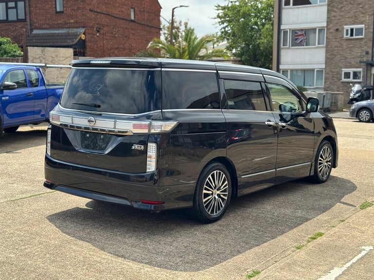 2019 Nissan Elgrand NISSAN ELGRAND HIGHWAYSTAR S 2.5L PETROL 8 SEATER 4WD AUTO, ULEZ, 69-19, FR M...