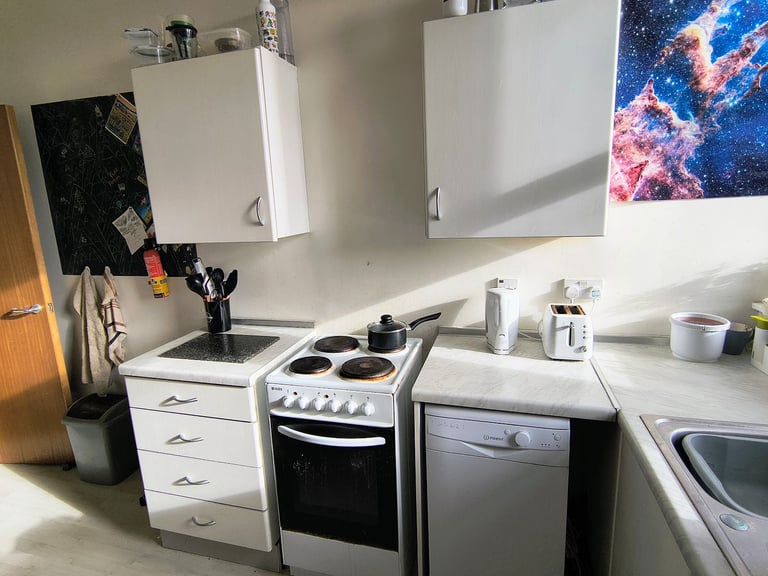 Well Presented 2 Bedroom Flat in Quiet Ruchill Area