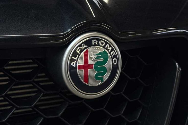 2022 Alfa Romeo Stelvio 2.0T Veloce SUV 5dr Petrol Auto Q4 AWD Euro 6 (s/s) (280 ps) SUV Petrol A...