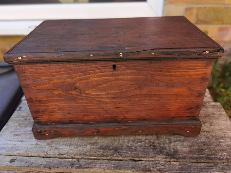 image for  Rhodesian Black Wood Jewellery Box