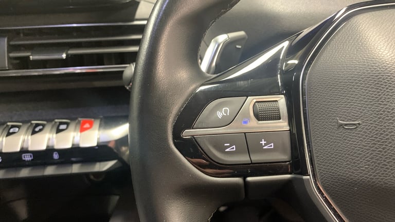 2022 Peugeot 5008 1.2 PureTech Allure Premium SUV 5dr Petrol EAT Euro 6 (s/s) (130 ps) SUV Petrol...