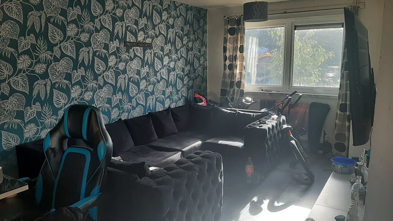 2 bedroom semi detached house (swap)want 3 bed or big 2