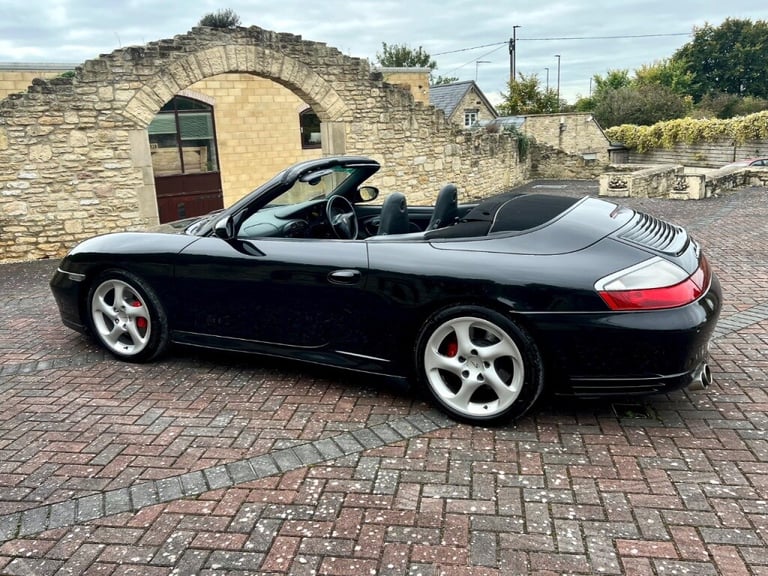  Porsche 911 2dr Tiptronic S Petrol