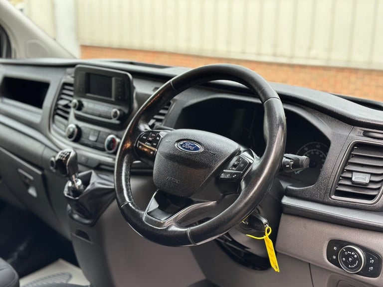 2019 Ford Transit Custom 2.0 EcoBlue 130ps Low Roof D/Cab Trend Van PANEL VAN DIESEL Manual