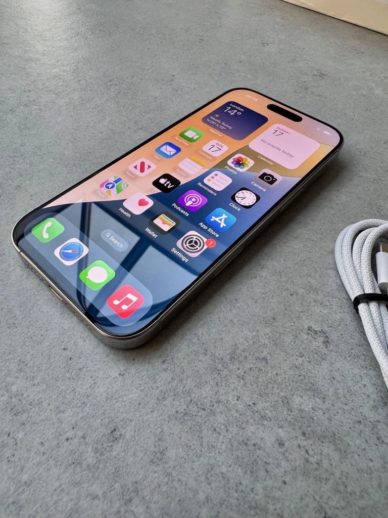 Apple iPhone 16 Pro 512GB, White Titanium - Excellent Condition - Warranty - Factory Unlocked