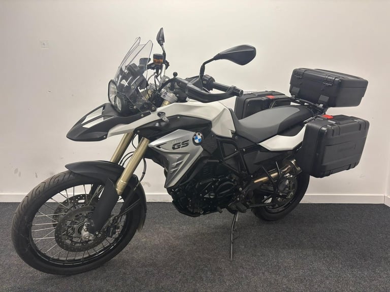 BMW F800GS  ** LOW MILES - HEATED GRIPS - LONG MOT ** 