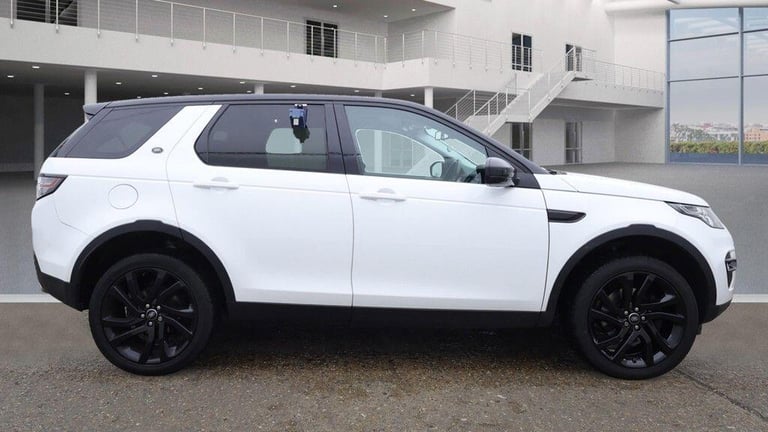 2017 Land Rover Discovery Sport 2.0 TD4 HSE Black Auto 4WD Euro 6 (s/s) 5dr ESTATE Diesel Automatic