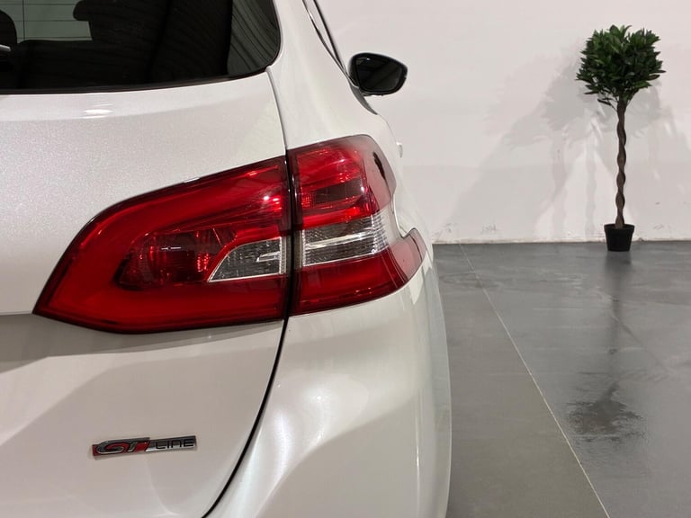 2017 Peugeot 308 1.6 BlueHDi 120 GT Line 5dr EAT6 ESTATE DIESEL Automatic