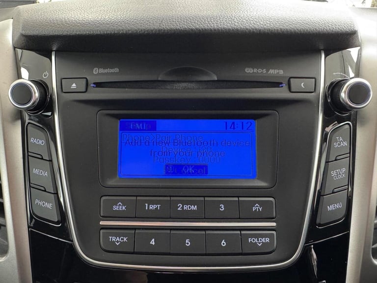 HYUNDAI I30 1.6 CRDi Blue Drive Active Tourer Euro 5 (s/s) 5dr 2014